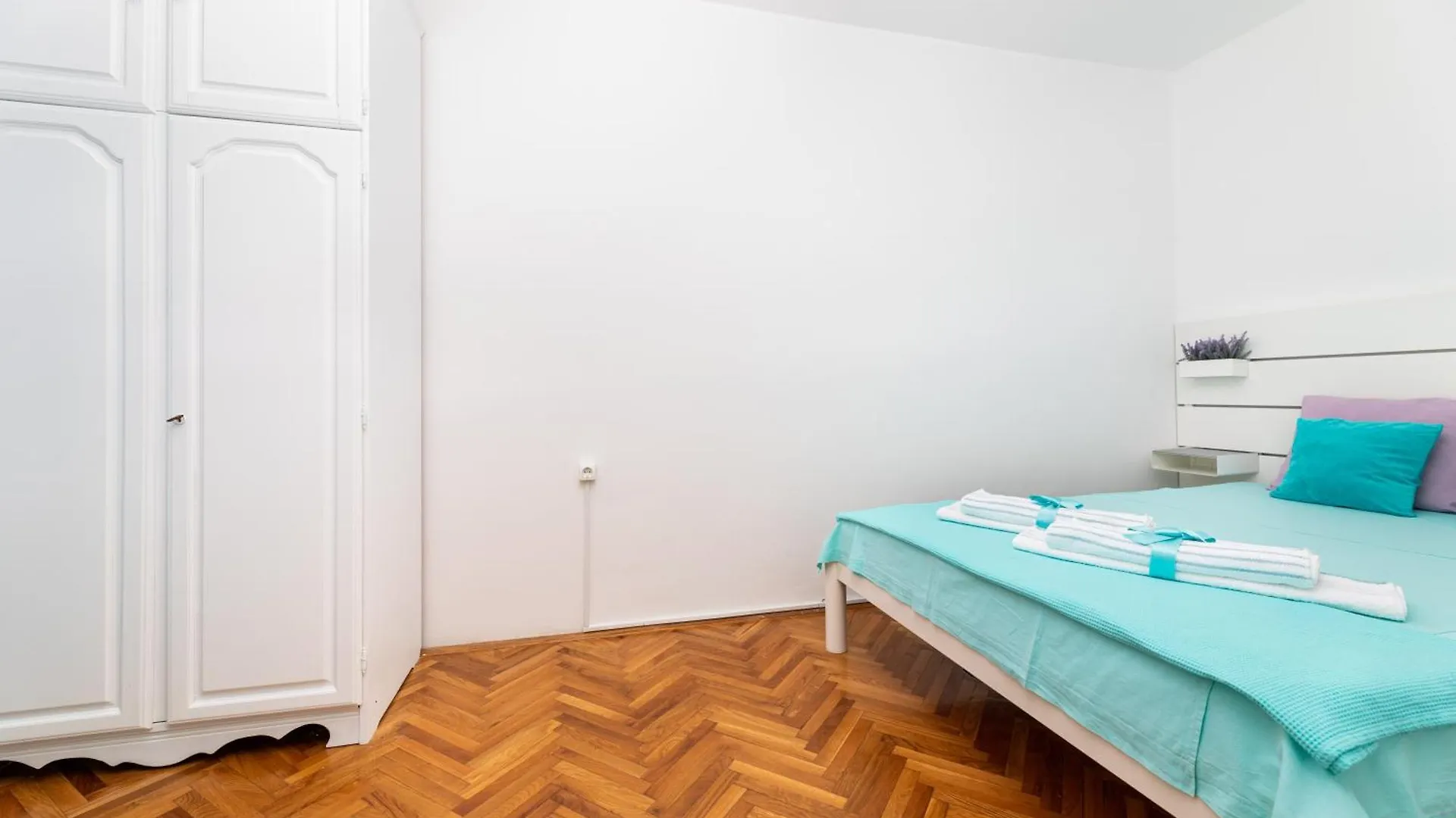 Apartments Aisa* Countryside Holiday Just 500M From The Beach! Krk Town